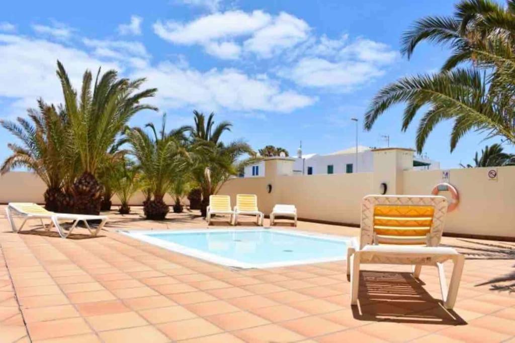 Riviera Park 7A - Air Con- Wi-Fi- Uk Channels- 5 Minutes Walking From The Sea Apartment Tias Exterior photo