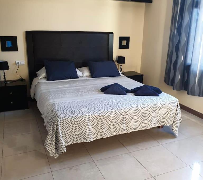 Riviera Park 7A - Air Con- Wi-Fi- Uk Channels- 5 Minutes Walking From The Sea Apartment Tias Exterior photo
